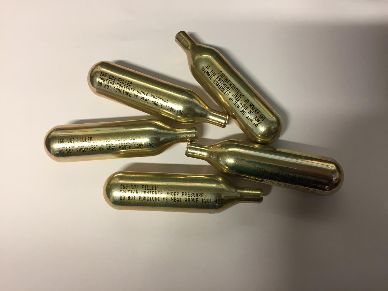Co2 patron, 16 gram Gull eller Sølv 5 pk